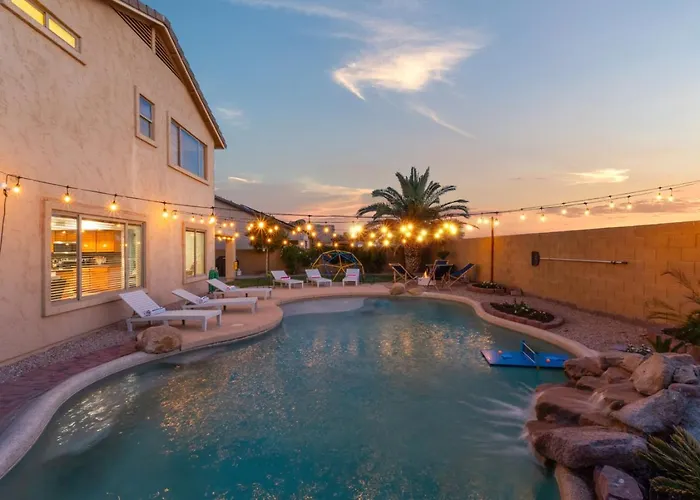 Serenity Splash Upscale Pool Game Lounge *