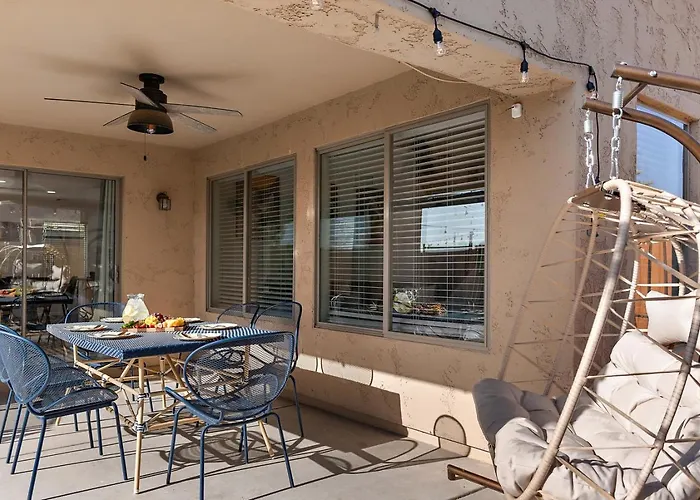 Serenity Splash Upscale Pool Game Lounge * Casa Grande
