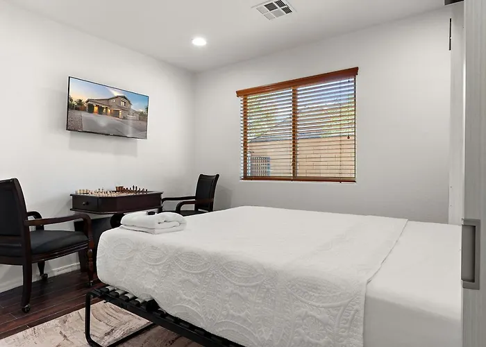 Serenity Splash Upscale Pool Game Lounge Villa
